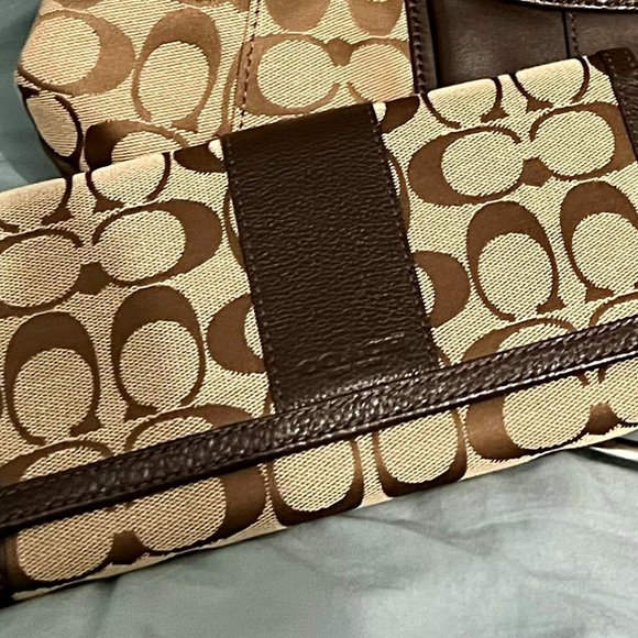 Coach Handbags - Coach Signature C Brown Trifold Wallet